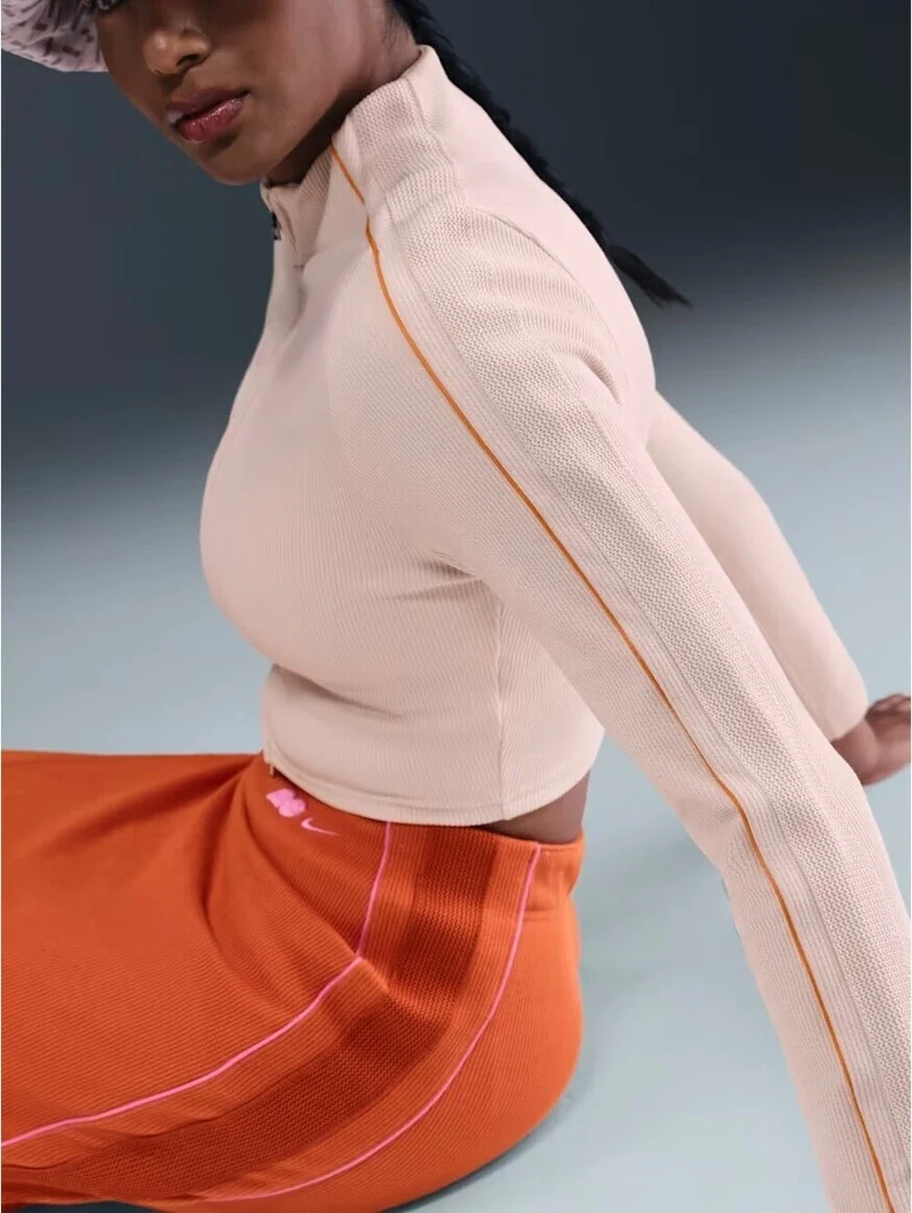Nike 69% polyester